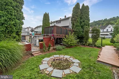 536 W Washington Street, Slatington, PA 18080 - Photo 9