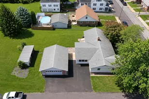 418 S Fourth St, Emmaus, PA 18049 - Photo 39