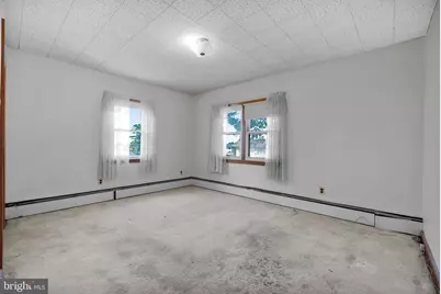418 S 4th Street, Emmaus, PA 18049 - Photo 11