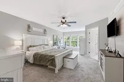 4546 Jasmine Drive, Center Valley, PA 18034 - Photo 5