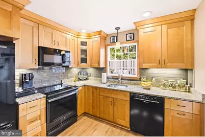 124 Brookfield Drive, Macungie, PA 18062 - Photo 3