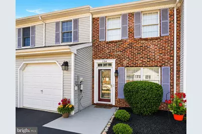 124 Brookfield Drive, Macungie, PA 18062 - Photo 1