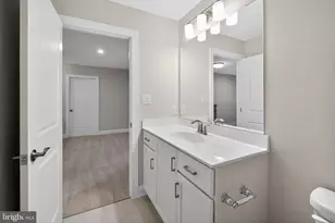 3006 North Cider Dr, Whitehall, PA 18052 - Photo 23