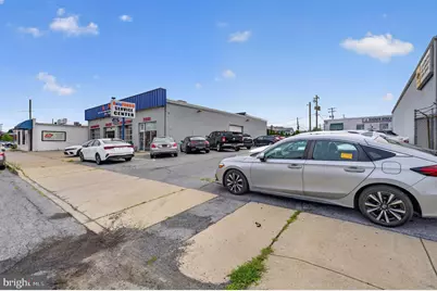 708 N 18th Street, Allentown, PA 18104 - Photo 5