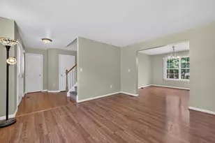 2199 Acorn Ct, Slatington, PA 18080 - Photo 19