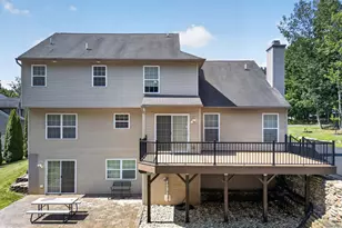 2199 Acorn Ct, Slatington, PA 18080 - Photo 9