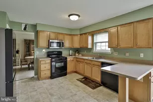 1500 Windmill Ln, Breinigsville, PA 18031 - Photo 27