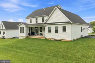 4421 Stonebridge Dr, Bethlehem, PA 18015 - Photo 53