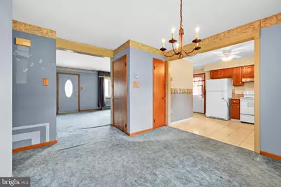 110 S 3rd Street, Emmaus, PA 18049 - Photo 9