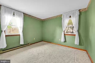 110 S 3rd St, Emmaus, PA 18049 - Photo 13