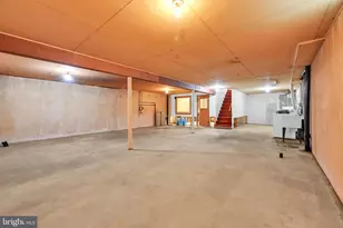 110 S 3rd St, Emmaus, PA 18049 - Photo 21