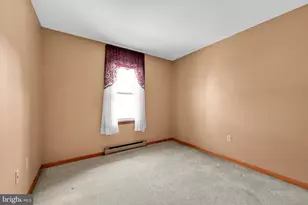 110 S 3rd St, Emmaus, PA 18049 - Photo 17