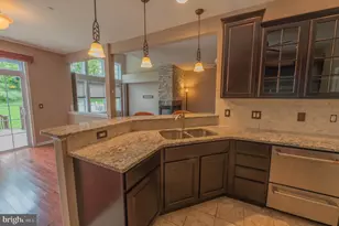 4480 Lenni Cir, Emmaus, PA 18049 - Photo 7