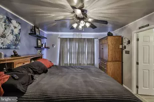 5016 Foxrun Ln, Whitehall, PA 18052 - Photo 47