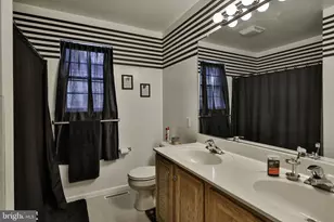 5016 Foxrun Ln, Whitehall, PA 18052 - Photo 39