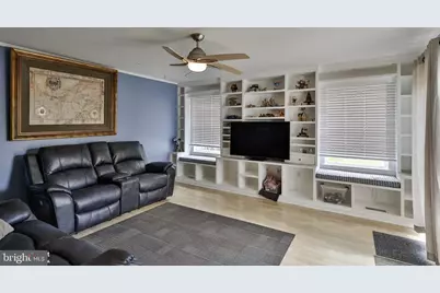 5016 Foxrun Lane, Whitehall, PA 18052 - Photo 27