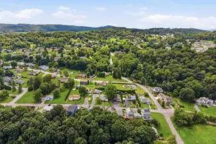 439 S Walnut St, Slatington, PA 18080 - Photo 23