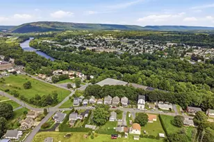 439 S Walnut St, Slatington, PA 18080 - Photo 27