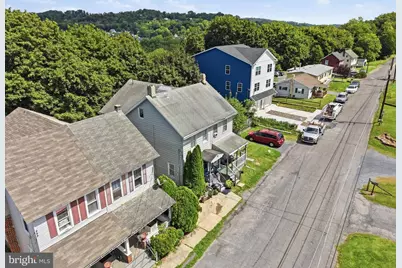 439 S Walnut Street, Slatington, PA 18080 - Photo 9