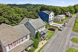 439 S Walnut St, Slatington, PA 18080 - Photo 9