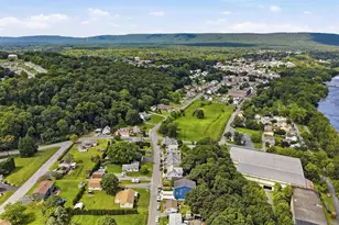 439 S Walnut St, Slatington, PA 18080 - Photo 25