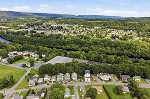 439 S Walnut St, Slatington, PA 18080 - Photo 19