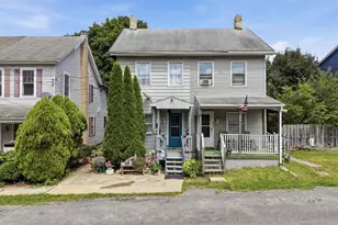 439 S Walnut St, Slatington, PA 18080 - Photo 5