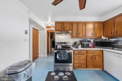 1630 Whitehall Avenue, Allentown, PA 18104 - Photo 13