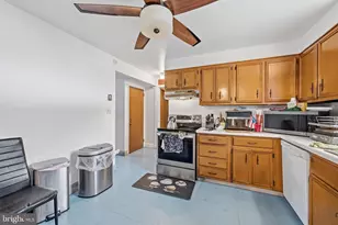 1630 Whitehall Ave, Allentown, PA 18104 - Photo 15