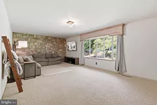 3708 Hawthorne Dr, Center Valley, PA 18034 - Photo 13