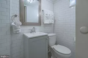 757 Benton, Allentown, PA 18103 - Photo 17