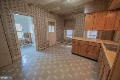 335 Broad Street, Emmaus, PA 18049 - Photo 5