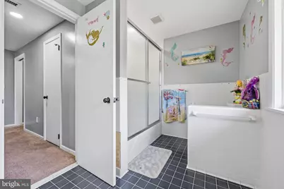 2421 W Greenleaf Street, Allentown, PA 18104 - Photo 53
