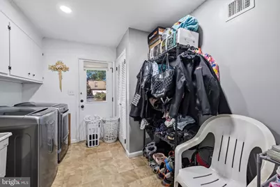 2421 W Greenleaf Street, Allentown, PA 18104 - Photo 27