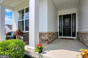 1814 Stang Dr, Allentown, PA 18104 - Photo 5