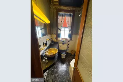 418 N 8th Street, Allentown, PA 18102 - Photo 33