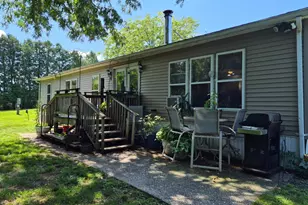6175 Seanor Ct, Slatington, PA 18080 - Photo 5