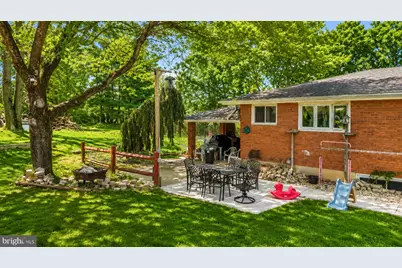 1042 Neffs Laurys Road, Schnecksville, PA 18078 - Photo 3
