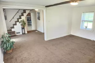 1464 Krocks Road S, Allentown, PA 18106 - Photo 5