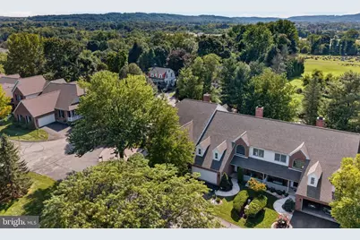 4706 Pinehurst Circle, Center Valley, PA 18034 - Photo 9