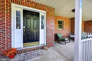 4706 Pinehurst Cir, Center Valley, PA 18034 - Photo 3