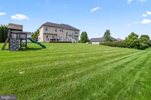 2305 Madeira Dr, Macungie, PA 18062 - Photo 3
