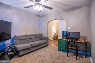 1940 Glendale Ave, Bethlehem, PA 18018 - Photo 3
