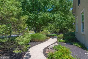 6958 Lehigh Ct, Allentown, PA 18106 - Photo 11