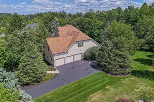 6958 Lehigh Ct, Allentown, PA 18106 - Photo 9