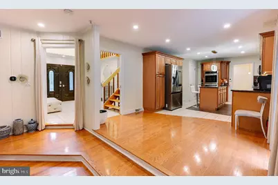 2210 Greenwood Road, Allentown, PA 18103 - Photo 15
