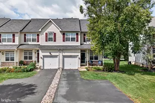 1078 King Way, Breinigsville, PA 18031 - Photo 1