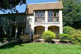 2946 Aronimink Pl, Macungie, PA 18062 - Photo 1