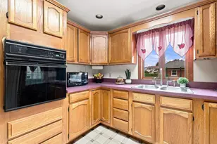 404 N 3rd St, Emmaus, PA 18049 - Photo 13