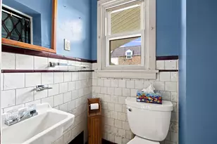 404 N 3rd St, Emmaus, PA 18049 - Photo 21